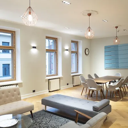 Finn Hotel