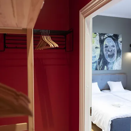 Finn Hotel